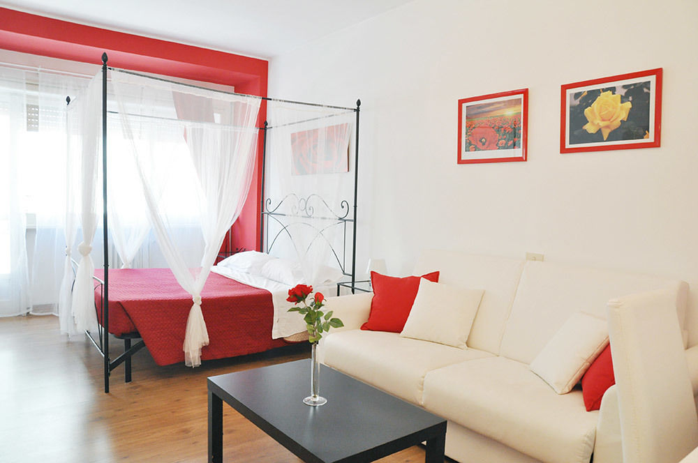 Ideal B&B โรม ภายนอก รูปภาพ